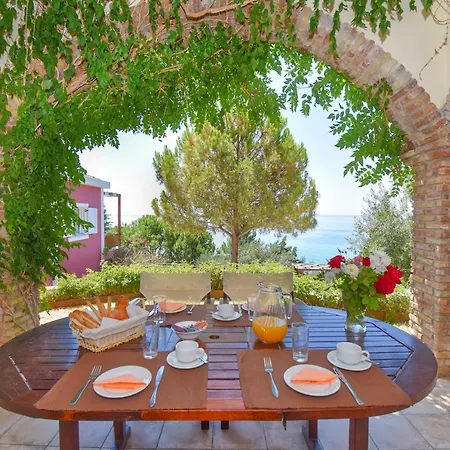 Daire Corfu